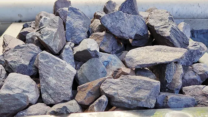 IRON ORE CRUSHING PLANTS DESIGN